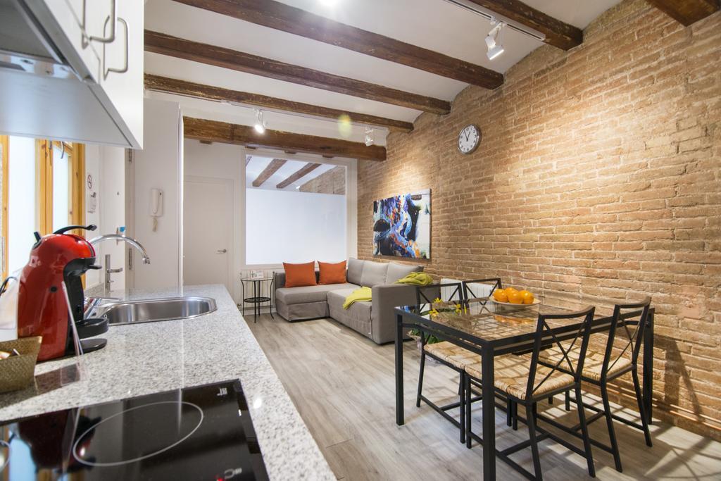 Happy People Ramblas Harbour Apartments Barcelone Extérieur photo
